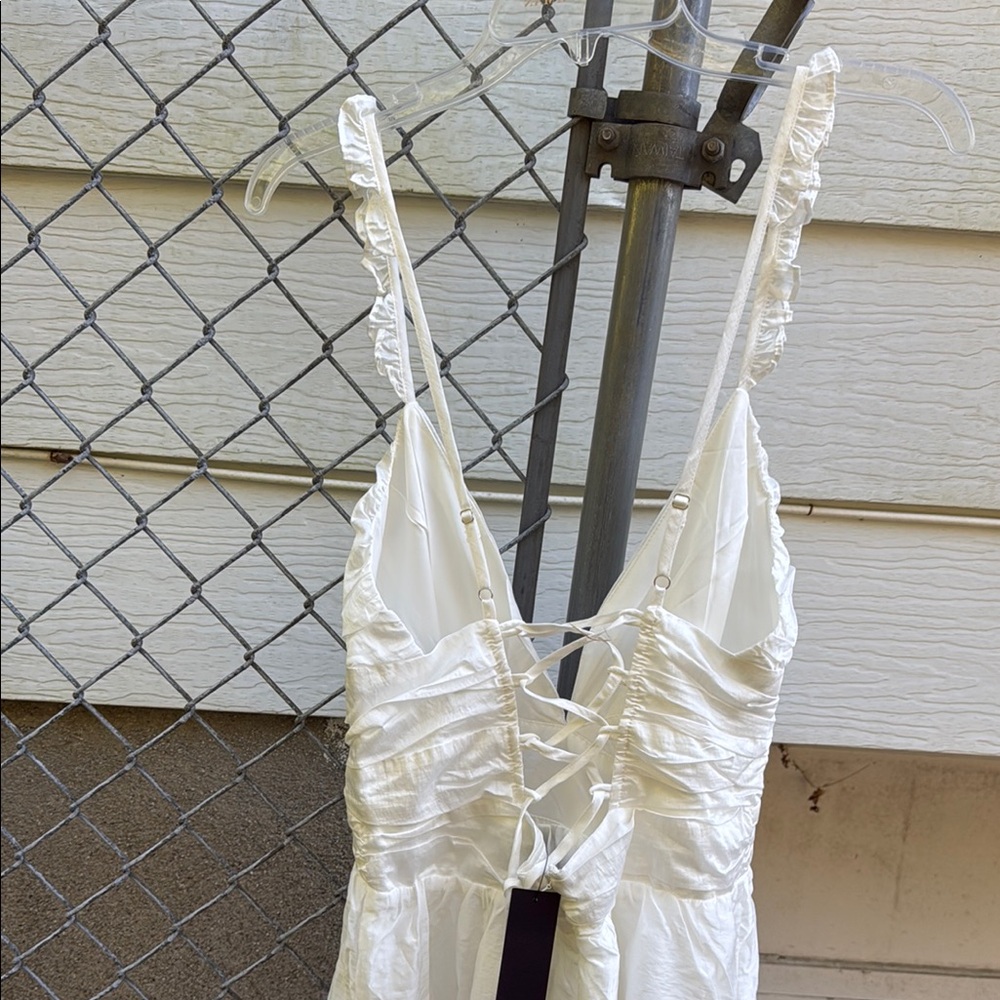 New White Lulus Dress